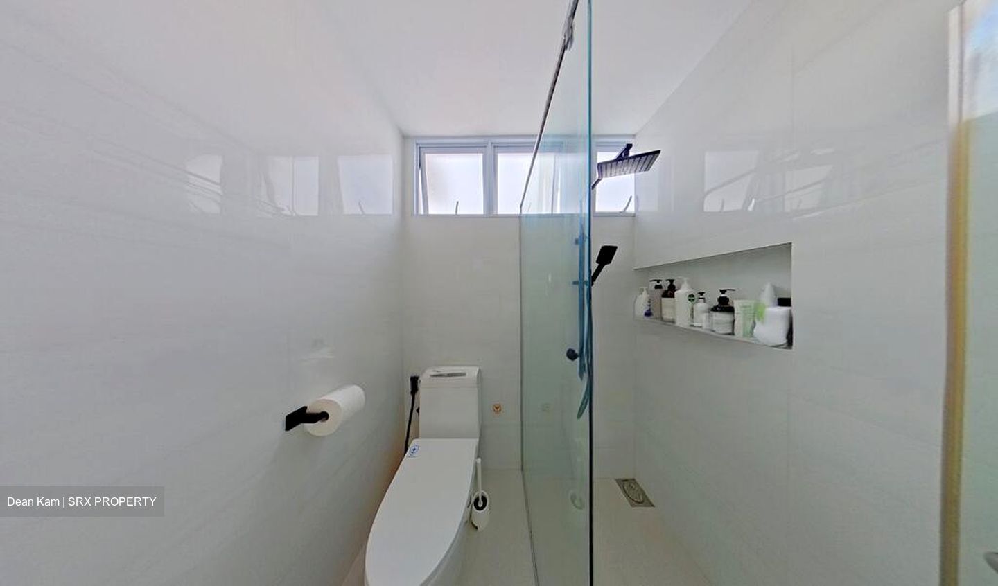 Hougang Avenue 8 (D19), Terrace #501816091